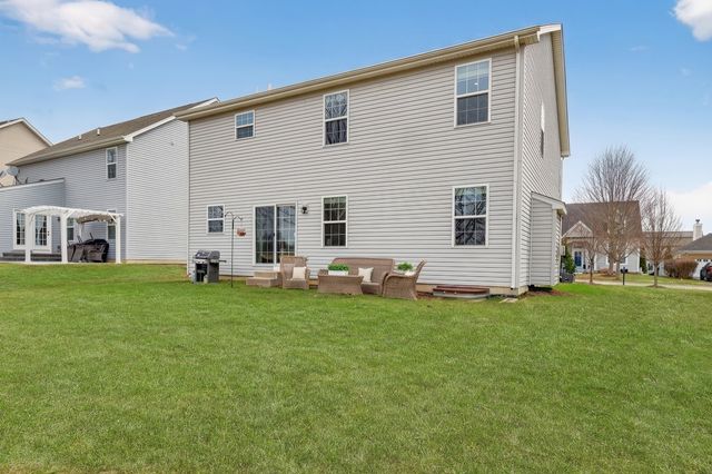 3132 Concord Lane, Wadsworth, IL 60083
