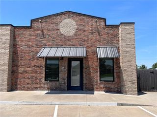 1100 Division Street 4, Prairie Grove, AR 72753