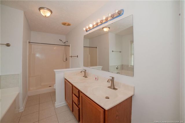 1435 Oldstead Drive, Fayetteville, NC 28306
