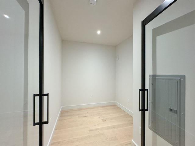 1 Nevins Hill Way 507, Boston, MA 02135