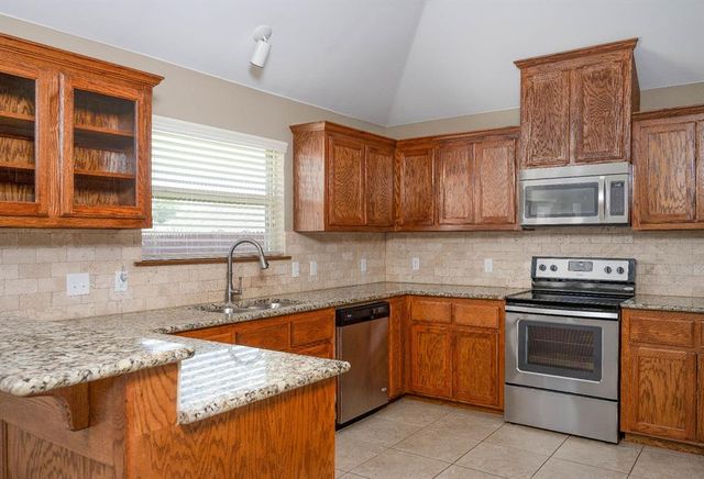 6701 NW 159th Street, Edmond, OK 73013