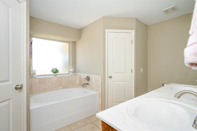 6701 NW 159th Street, Edmond, OK 73013