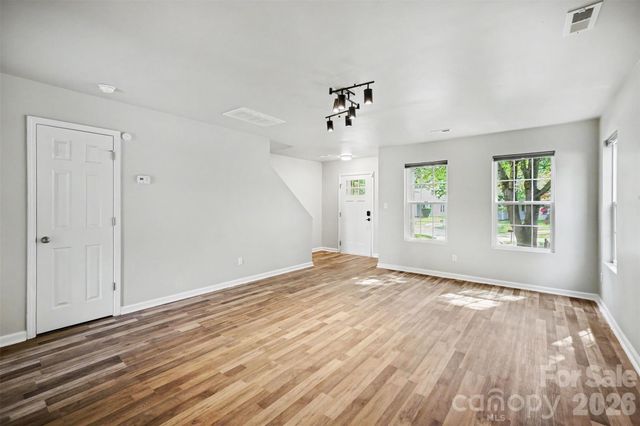 6111 Whispering Brook Court, Charlotte, NC 28216
