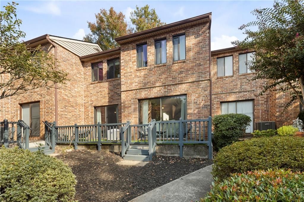 2256 Pernoshal Court, Atlanta, GA 30338