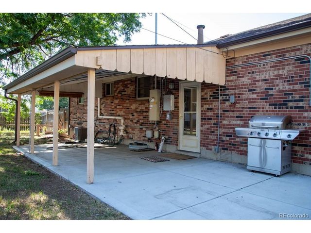 2143 Fisher Way, Denver, CO 80233