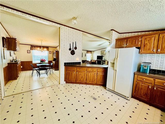 225 Angel Drive, Fayetteville, NC 28306