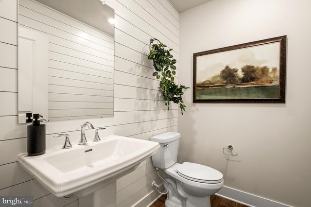 206 BRONZE ST, Phoenixville, PA 19460