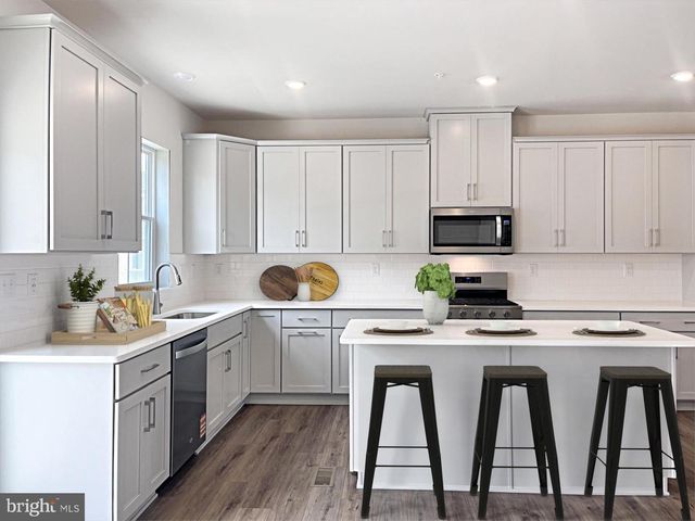 206 BRONZE ST, Phoenixville, PA 19460