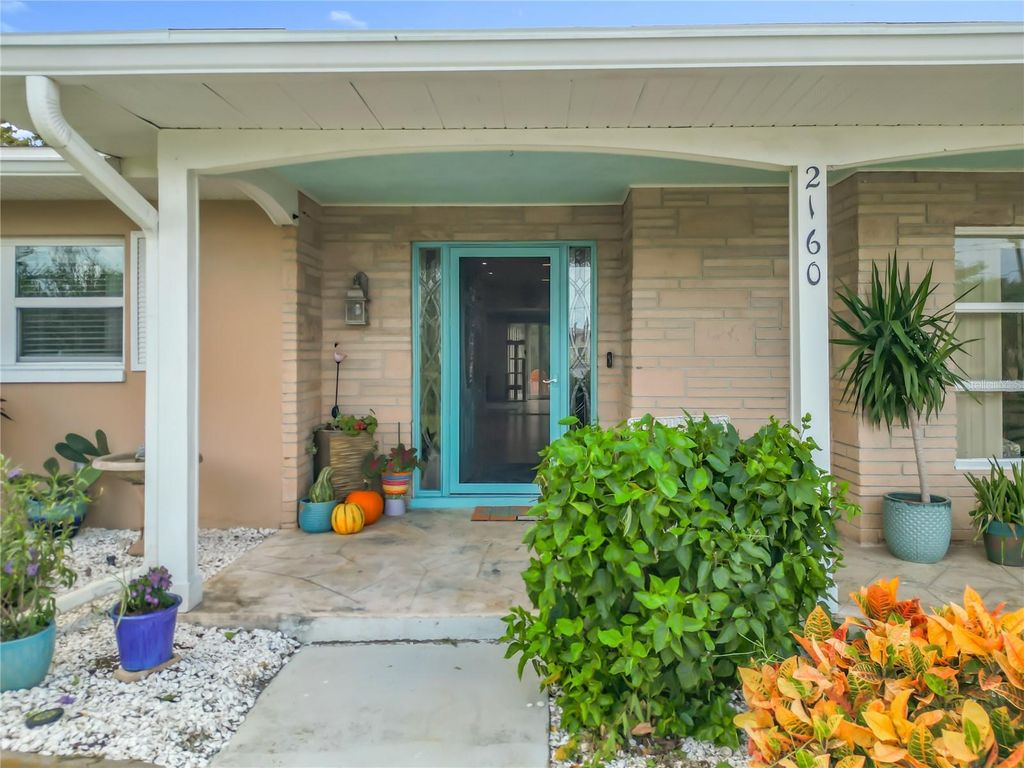 2160 N WATERSEDGE DRIVE, Crystal River, FL 34429