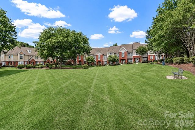 1139 Central Park Circle, Davidson, NC 28036