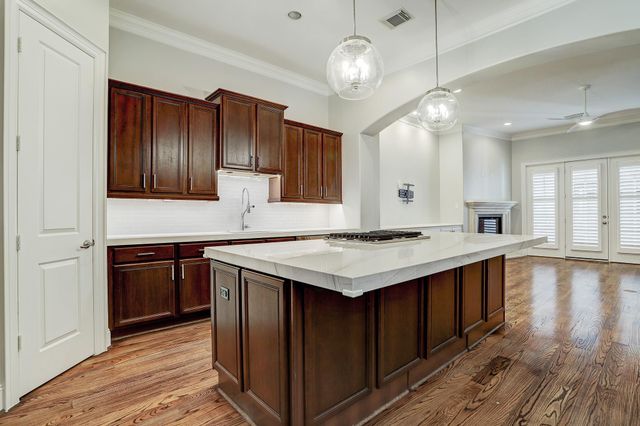 1539 Haddon Street, Houston, TX 77006