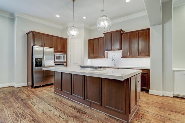 1539 Haddon Street, Houston, TX 77006