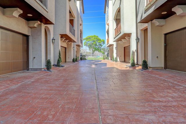 1539 Haddon Street, Houston, TX 77006