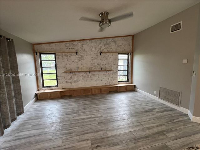 7615 Sunflower Dr, Margate, FL 33063