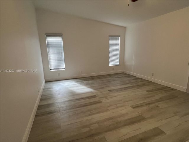 7615 Sunflower Dr, Margate, FL 33063