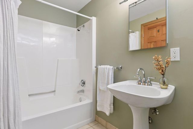 4255 Basswood Road, Saint Louis Park, MN 55416