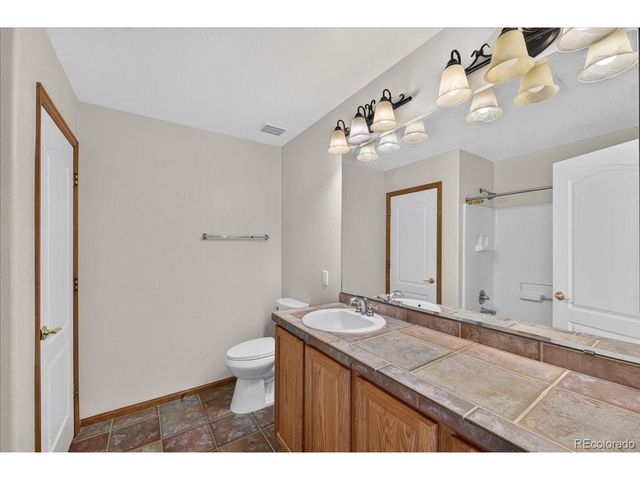5574 Kalispell St, Denver, CO 80239