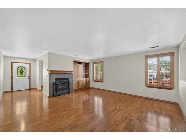 5574 Kalispell St, Denver, CO 80239