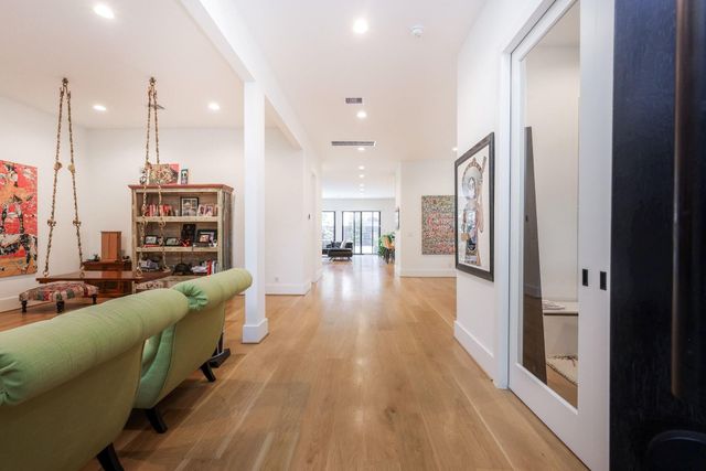 4002 Marquette Street, West University Place, TX 77005