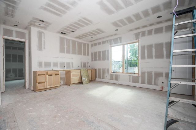 4002 Marquette Street, West University Place, TX 77005