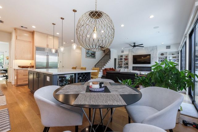 4002 Marquette Street, West University Place, TX 77005