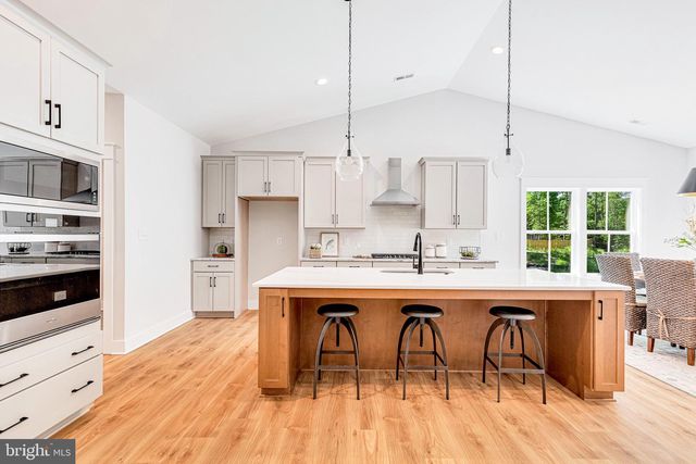 110 LOGAN WAY, Tappahannock, VA 22560