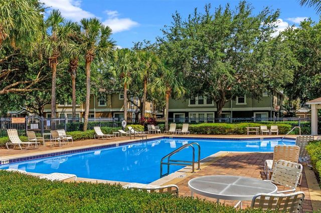 529 CLIMBING IVY COURT C, Apopka, FL 32712