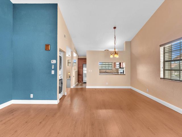 306 Congressional Way 306, Deerfield Beach, FL 33442