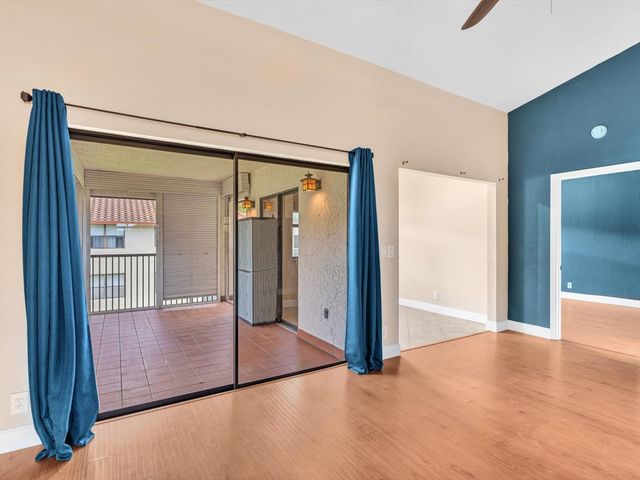 306 Congressional Way 306, Deerfield Beach, FL 33442