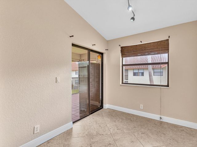 306 Congressional Way 306, Deerfield Beach, FL 33442