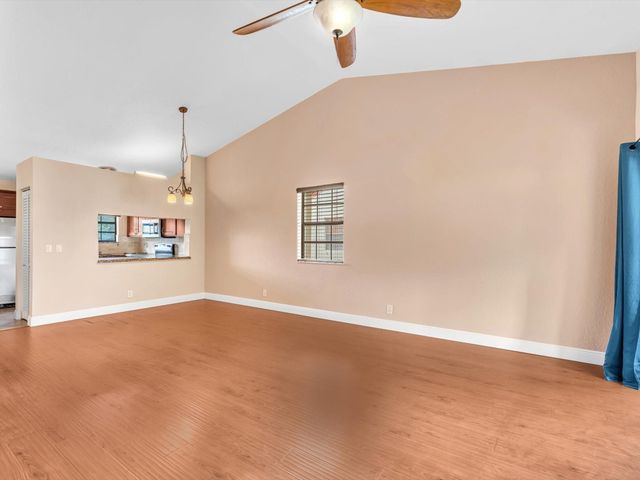 306 Congressional Way 306, Deerfield Beach, FL 33442