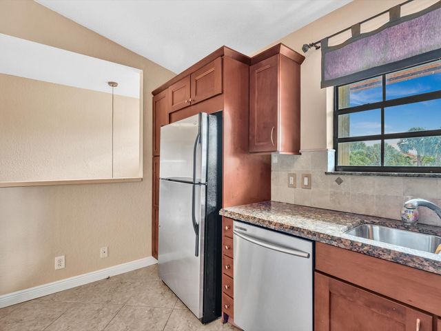 306 Congressional Way 306, Deerfield Beach, FL 33442