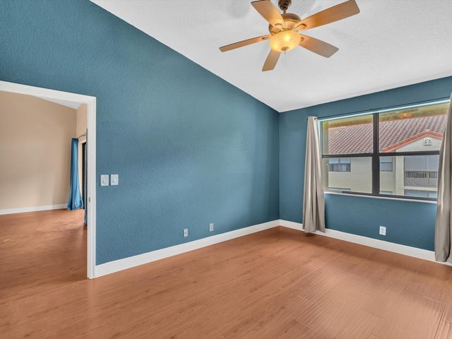 306 Congressional Way 306, Deerfield Beach, FL 33442