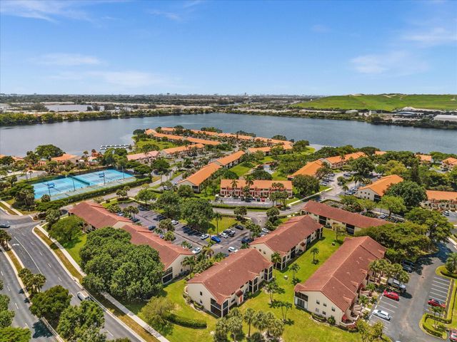 306 Congressional Way 306, Deerfield Beach, FL 33442