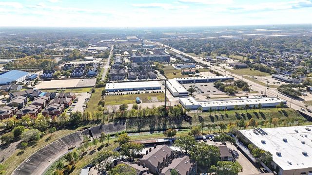 6633 W Airport Boulevard 1306, Houston, TX 77035