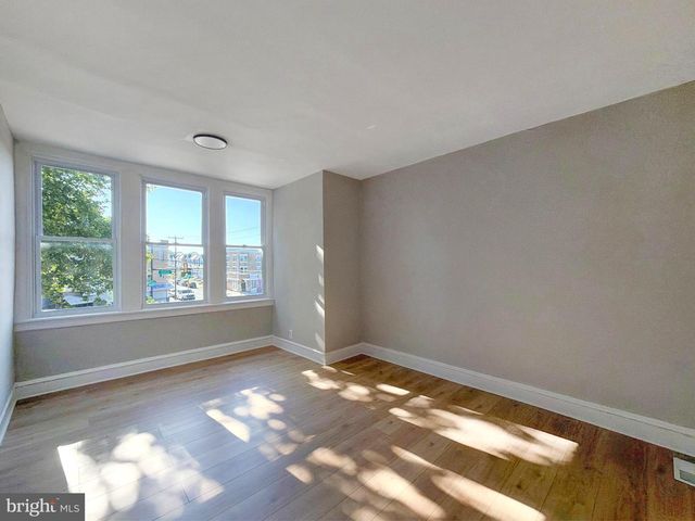 6004 OGONTZ AVE, Philadelphia, PA 19141