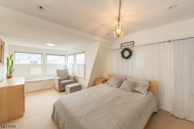 9 N Hillside Ave, Chatham Boro, NJ 07928