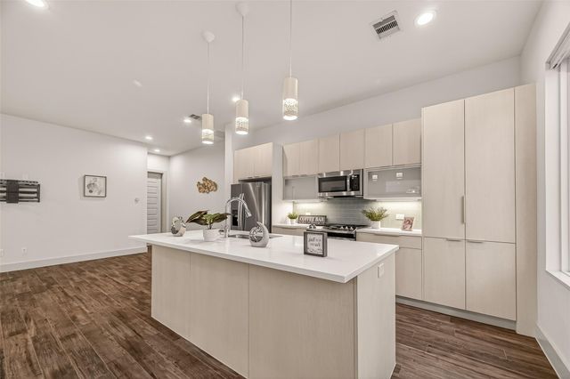 4418 Bora Bora Lane, Houston, TX 77045