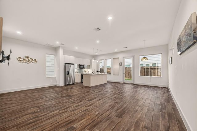 4418 Bora Bora Lane, Houston, TX 77045