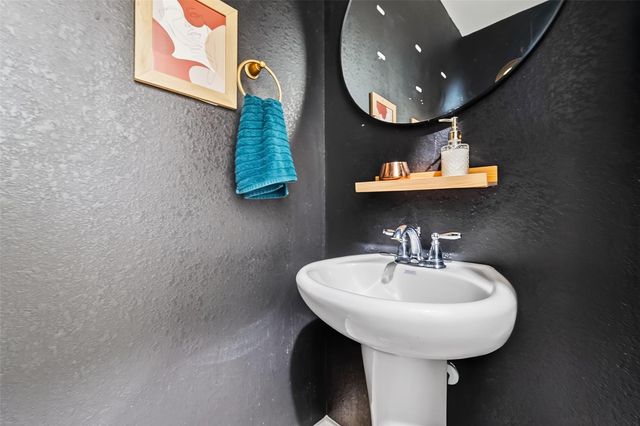 4402 Low Meadow Lane, Katy, TX 77493