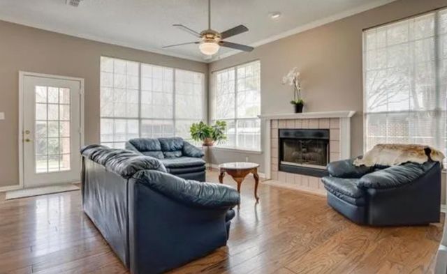 5837 Poole Drive, The Colony, TX 75056