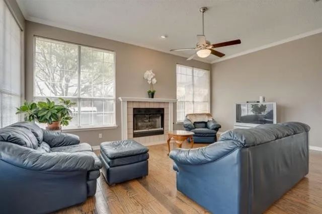 5837 Poole Drive, The Colony, TX 75056