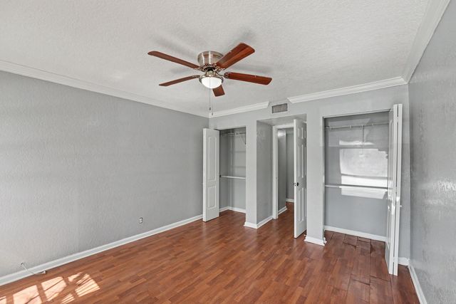 4848 NW 24th 105, Lauderdale Lakes, FL 33313