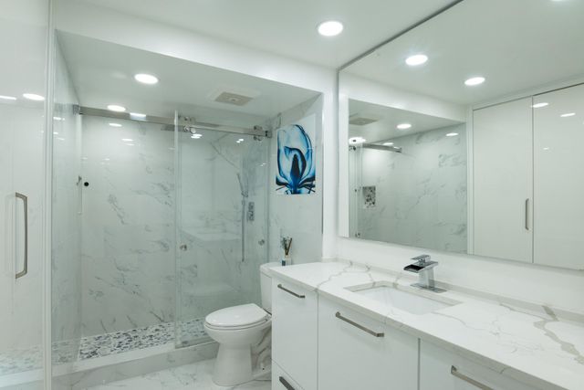 2000 Presidential Way 501, West Palm Beach, FL 33401