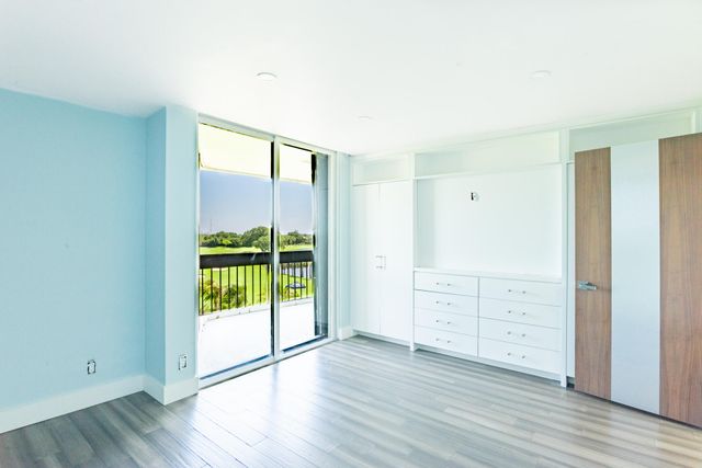 2000 Presidential Way 501, West Palm Beach, FL 33401