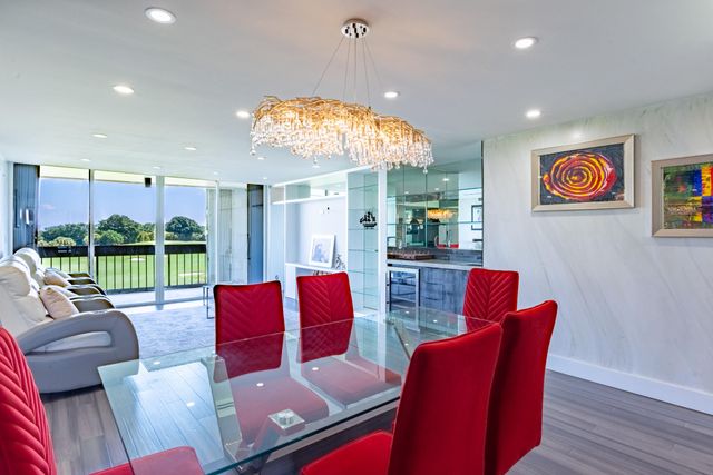 2000 Presidential Way 501, West Palm Beach, FL 33401