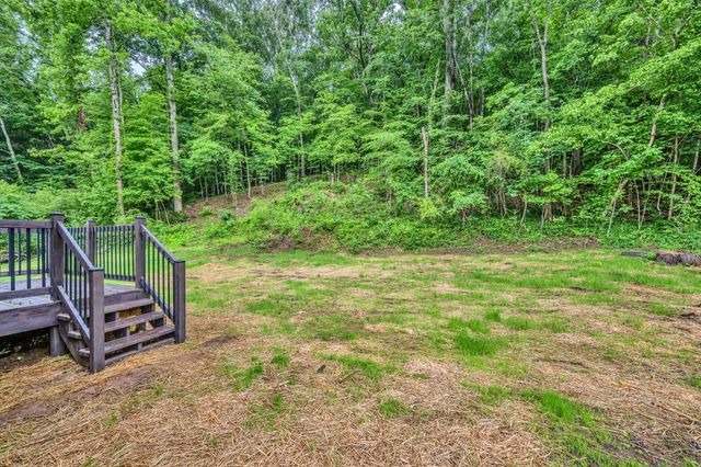 302 W Richland Ave, Waverly, TN 37185