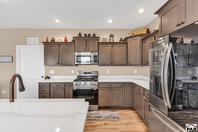 1216 N Ladonia Dr, Pueblo West, CO 81007