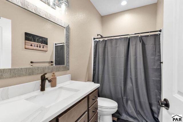 1216 N Ladonia Dr, Pueblo West, CO 81007