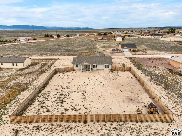 1216 N Ladonia Dr, Pueblo West, CO 81007